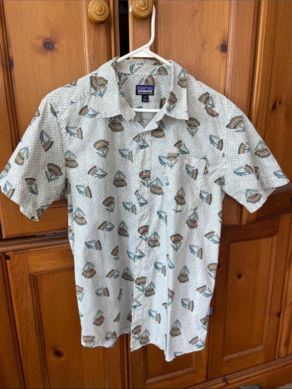 Patagonia Short-Sleeve Button-Up Shirt in Off-White with Green and Tan Print